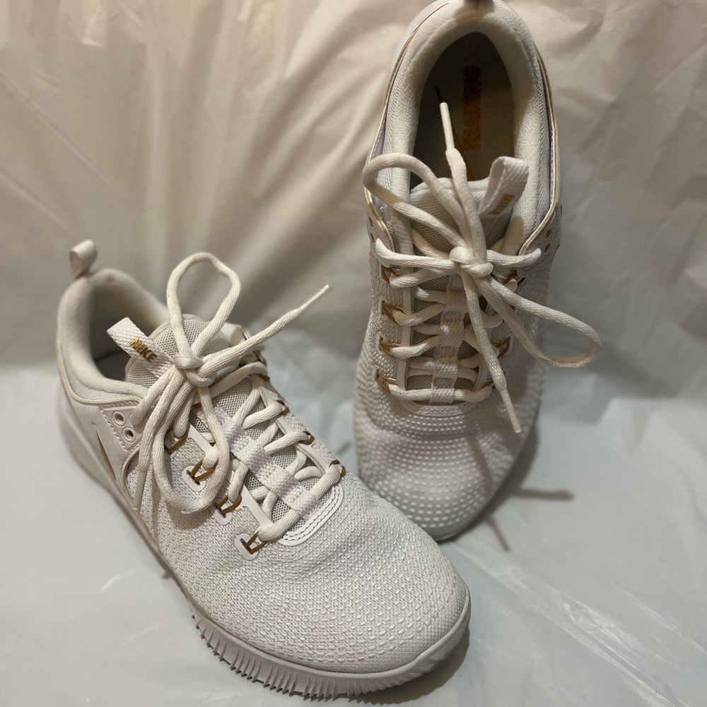 Nike Air Zoom Hyperace 2 SE White Sneakers